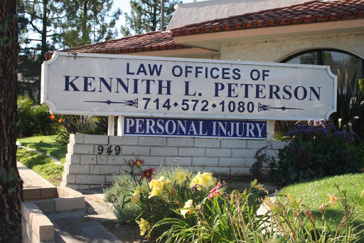 View The Law Offices of Kennith L. Peterson Reviews, Ratings and Testimonials